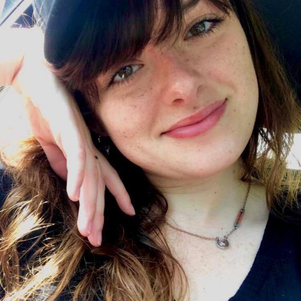 Meet your Posher, Tessa